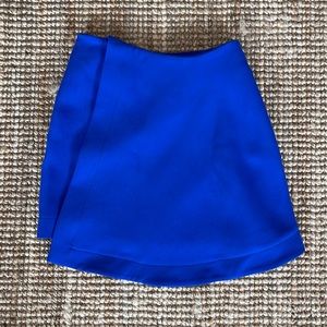 STUNNING BALENCIAGA WOOL SHORT SKIRT